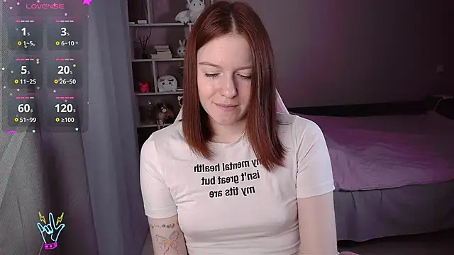 CassieJuice69 online show from April 1, 2:45 am