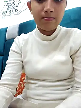 Snapshot of Aleena_Rai chatting on February 1, 5:58 pm Aleena Rai online show from February 1, 5:58 pm