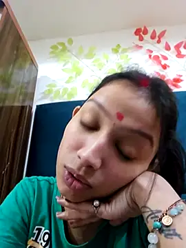 Snapshot of Aleena_Rai chatting on March 22, 5:20 pm Aleena Rai online show from March 22, 5:20 pm