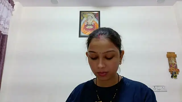 Snapshot of Aleena_Rai chatting on October 12, 7:13 pm Aleena Rai online show from October 12, 7:13 pm