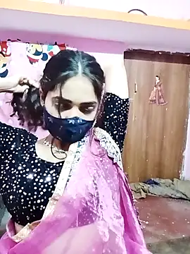 Snapshot of Cute-Simmi chatting on December 2, 8:09 am Cute-Simmi online show from December 2, 8:09 am