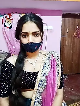 Snapshot of Cute-Simmi chatting on December 2, 11:12 am Cute-Simmi online show from December 2, 11:12 am