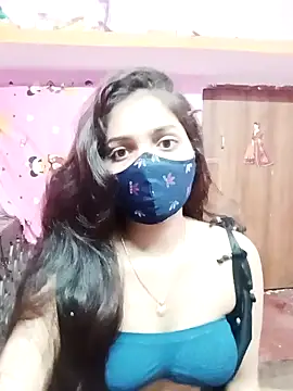 Snapshot of Cute-Simmi chatting on December 9, 9:39 am Cute-Simmi online show from December 9, 9:39 am