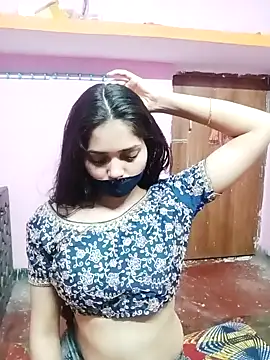 Snapshot of Cute-Simmi chatting on December 27, 12:45 pm Cute-Simmi online show from December 27, 12:45 pm