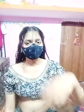 Snapshot of Cute-Simmi chatting on January 2, 10:05 am Cute-Simmi online show from January 2, 10:05 am