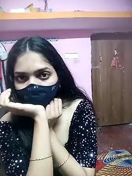 Snapshot of Cute-Simmi chatting on January 3, 4:37 pm Cute-Simmi online show from January 3, 4:37 pm