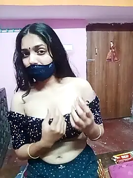 Snapshot of Cute-Simmi chatting on January 5, 10:43 am Cute-Simmi online show from January 5, 10:43 am