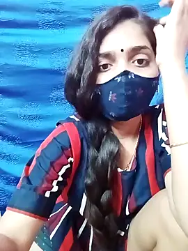 Snapshot of Cute-Simmi chatting on January 27, 6:41 pm Cute-Simmi online show from January 27, 6:41 pm