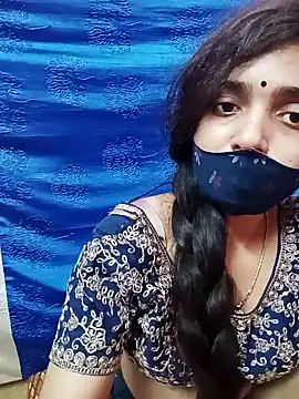 Snapshot of Cute-Simmi chatting on January 28, 9:29 pm Cute-Simmi online show from January 28, 9:29 pm