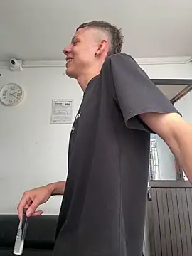 Daddyrich 632 online show from February 4, 7:20 pm