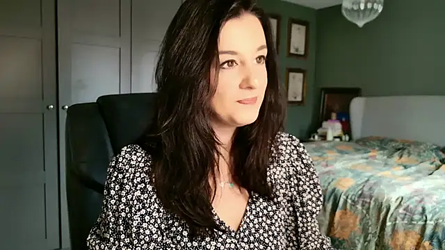 flatwhite0 online show from March 2, 10:00 am