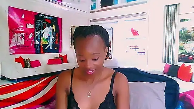 Snapshot of EbonyCreamy69 chatting on December 22, 9:42 pm EbonyCreamy69 online show from December 22, 9:42 pm