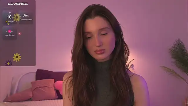 Snapshot of tender_babyy chatting on September 25, 12:31 pm tender babyy online show from September 25, 12:31 pm