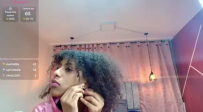 Zia Green online show from March 16, 5:03 am