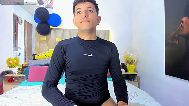 patrick sanzz online show from April 13, 8:36 pm