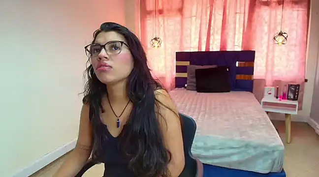 Asly Morgan online show from February 19, 4:33 pm