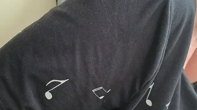 modenq online show from April 10, 2:44 pm