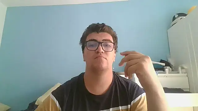 Snapshot of sorolla12 chatting on October 16, 1:12 pm sorolla12 online show from October 16, 1:12 pm