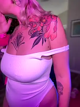 GoldieBakeman online show from October 30, 3:57 pm