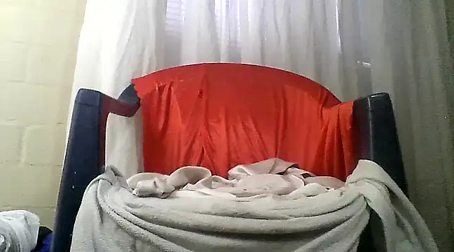 straichathot 08 online show from February 17, 10:36 pm