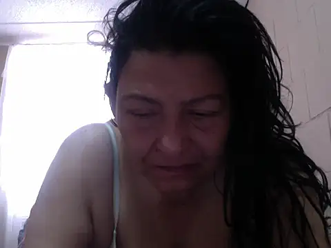 straichathot 08 online show from December 15, 7:51 pm