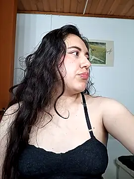 Emi chik online show from January 9, 11:02 am