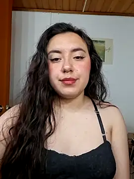 Emi chik online show from June 5, 5:03 am