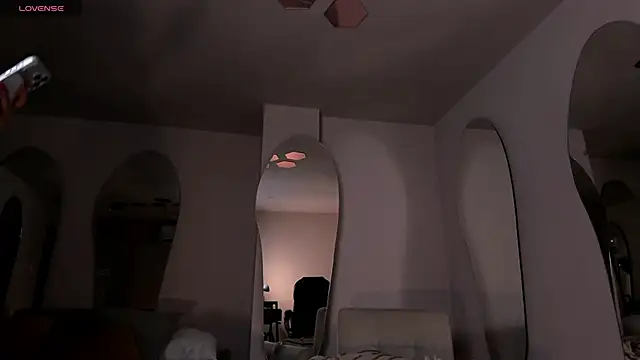 KatieNolan 1 online show from March 26, 7:19 pm