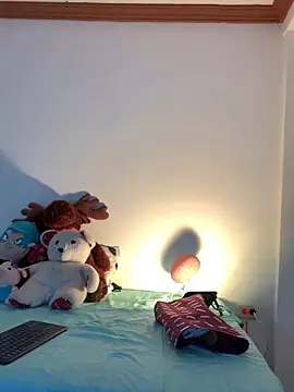 Snapshot of GabyButtler1 chatting on October 11, 7:01 pm GabyButtler1 online show from October 11, 7:01 pm