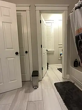 Snapshot of Pressure69mee chatting on January 24, 3:22 am Pressure69mee online show from January 24, 3:22 am