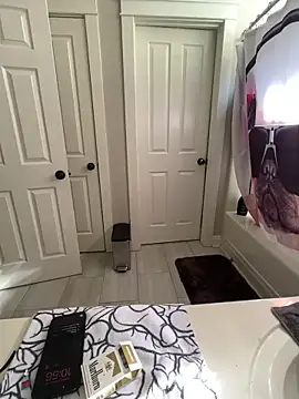 Snapshot of Pressure69mee chatting on January 28, 3:57 pm Pressure69mee online show from January 28, 3:57 pm