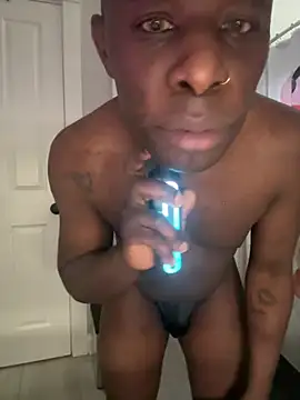 Snapshot of Pressure69mee chatting on February 8, 1:11 pm Pressure69mee online show from February 8, 1:11 pm