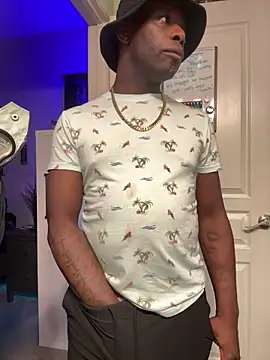 Snapshot of Pressure69mee chatting on February 12, 6:51 am Pressure69mee online show from February 12, 6:51 am