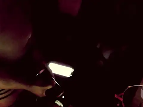 Snapshot of Pressure69mee chatting on February 25, 7:09 am Pressure69mee online show from February 25, 7:09 am