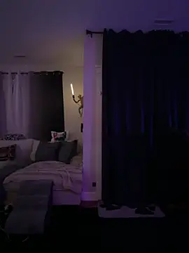 Snapshot of Pressure69mee chatting on March 8, 4:45 am Pressure69mee online show from March 8, 4:45 am