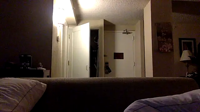 Youcunn online show from January 18, 9:02 am