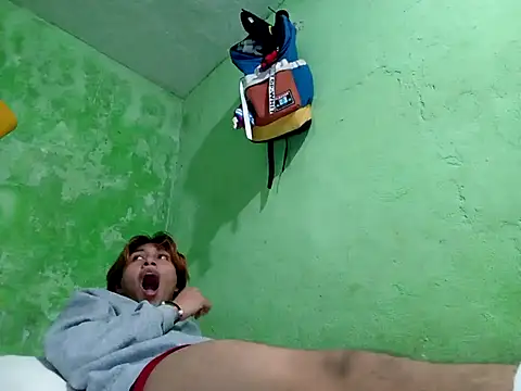 ruygw online show from December 3, 8:16 am