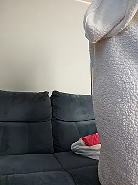 Snapshot of MariaRichi_ chatting on February 20, 7:23 am MariaRichi online show from February 20, 7:23 am