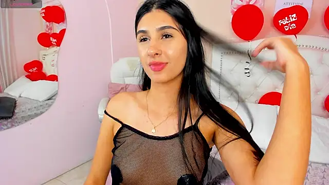 Snapshot of Ashley_Evans18 chatting on February 17, 5:43 pm Ashley Evans18 online show from February 17, 5:43 pm