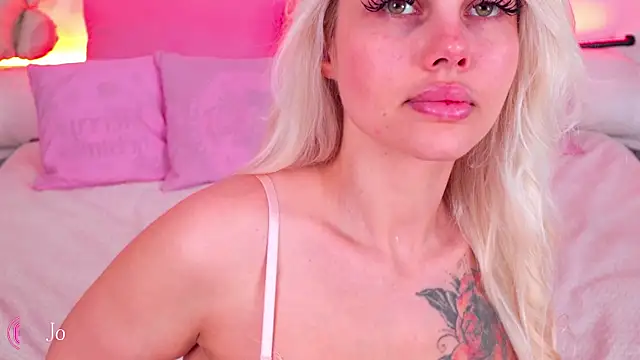 jolly bellle online show from July 25, 1:04 am