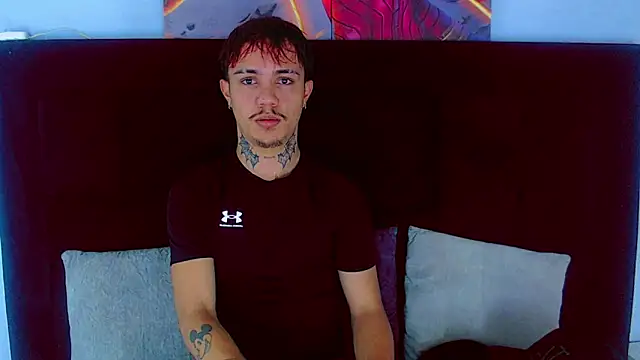 HannibalLester online show from November 17, 3:45 am