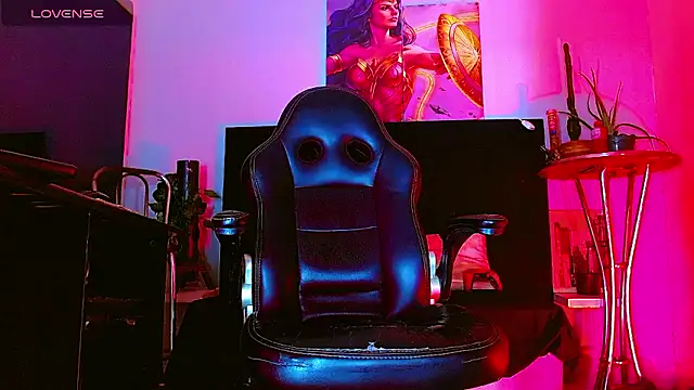 HannibalLester online show from January 17, 4:28 am