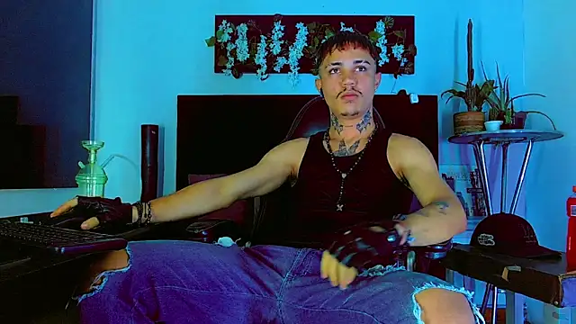 HannibalLester online show from March 5, 5:36 am