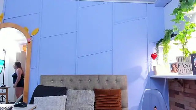 nathalie rossel online show from September 24, 7:06 pm