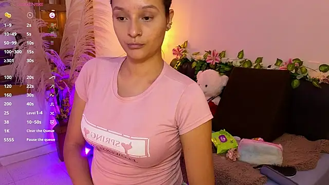 Hannah williams1 online show from September 10, 8:31 pm