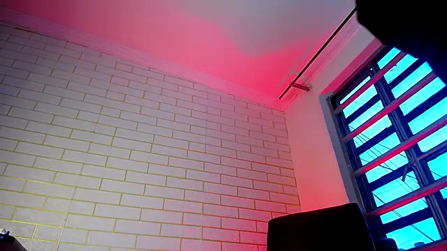 NYX1126 online show from November 20, 1:33 pm