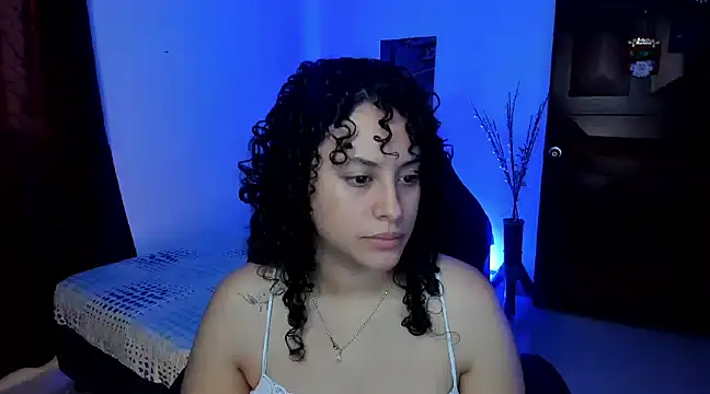 Snapshot of eva_ashford chatting on December 5, 12:33 pm eva ashford online show from December 5, 12:33 pm