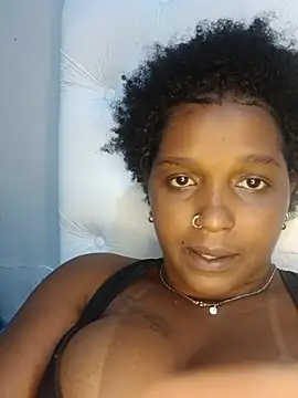 annybarros21 online show from July 7, 7:51 pm
