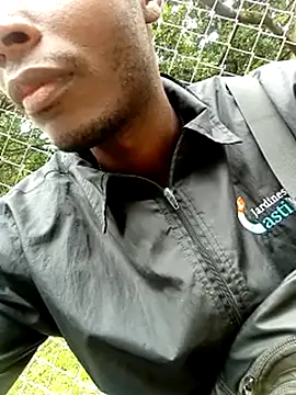 Snapshot of DalianHR33 chatting on March 13, 12:35 pm DalianHR33 online show from March 13, 12:35 pm