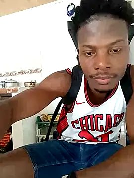 Snapshot of DalianHR33 chatting on December 19, 1:34 am DalianHR33 online show from December 19, 1:34 am